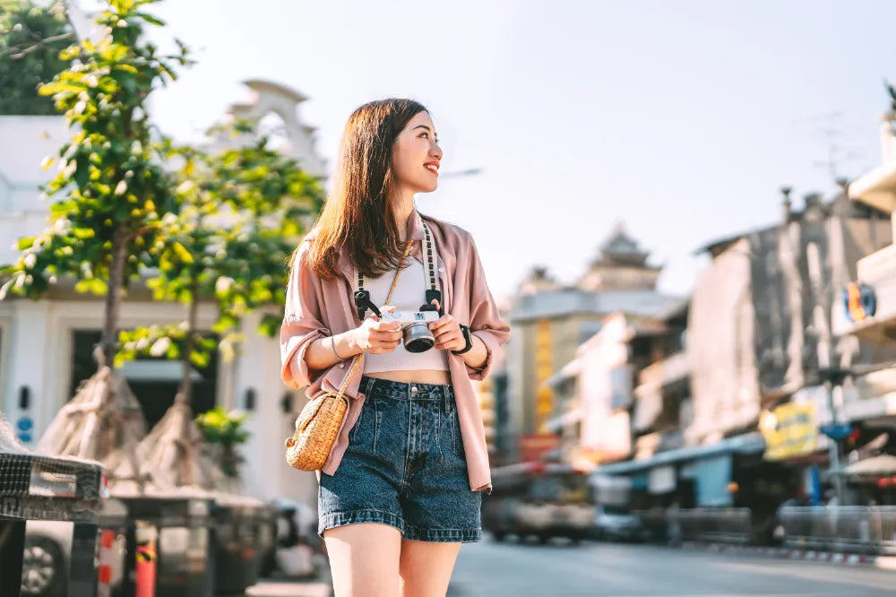 女性ひとり旅、「不安」を「自由」に変える荷物の選び方