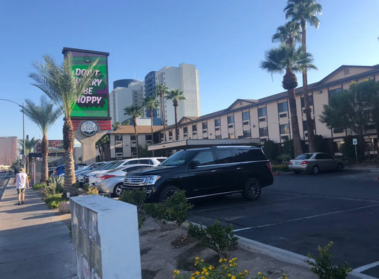 僕が会社員をやめて、軽いバッグのお店を立ち上げた理由。